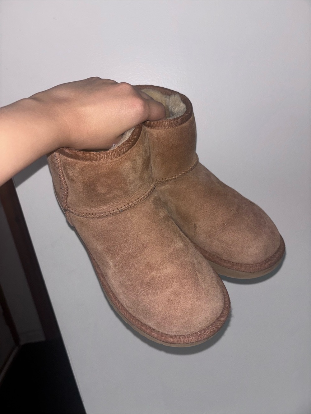 Uggs size 7.5 lightly used